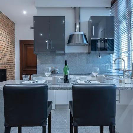 Simply In The Center Spot Appartement