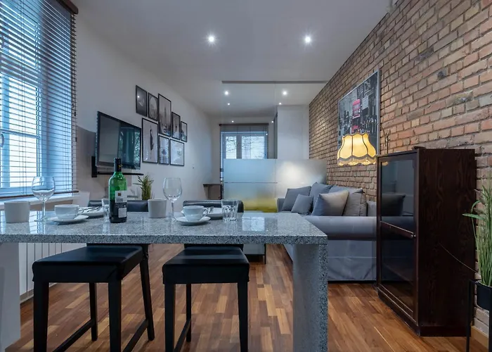 アパート Simply In The Center Spot ポズナン